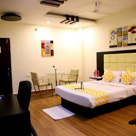 Ksr Park Hotel Хидерабад Екстериор снимка